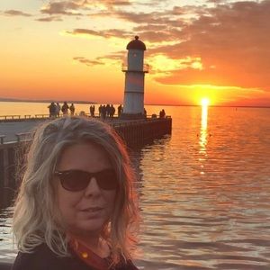 Meet your Posher, Nathalie